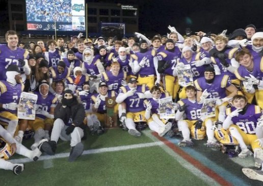 Varsity Football: Avon High School vs Steele High School image